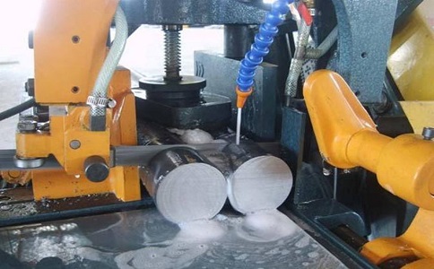 黑水卧式带锯床的送料方式有哪几种？